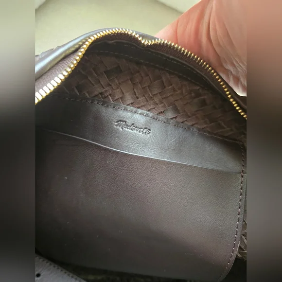 Madewell, The Essential Curve Shoulder Bag, Coffee Bean - Picture 12 of 12